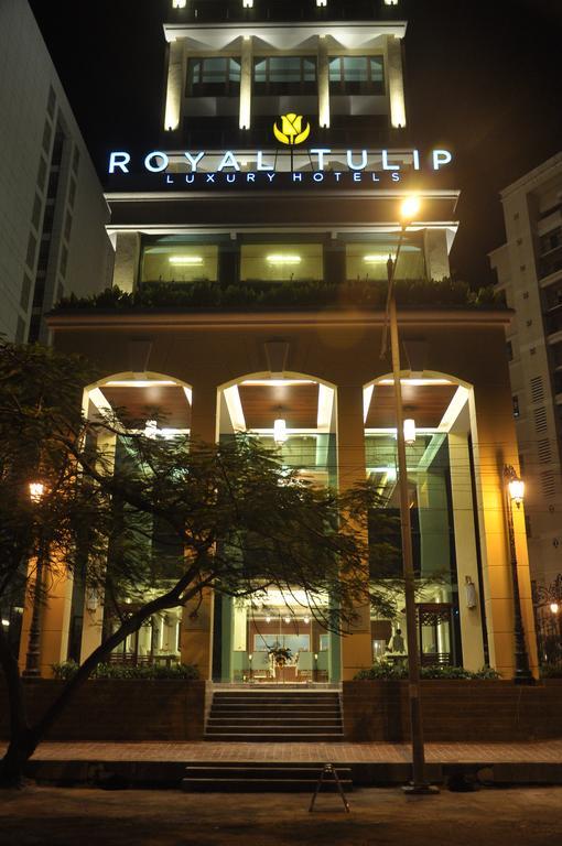 Hotel Royal Tulip Navi Mumbai Exterior foto