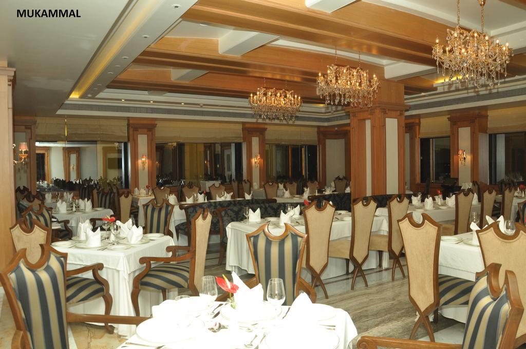 Hotel Royal Tulip Navi Mumbai Exterior foto